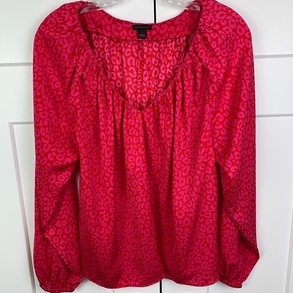 Ann Taylor SMALL leopard Print Blouse Pink Red V Neck Long Sleeve - Picture 3 of 7
